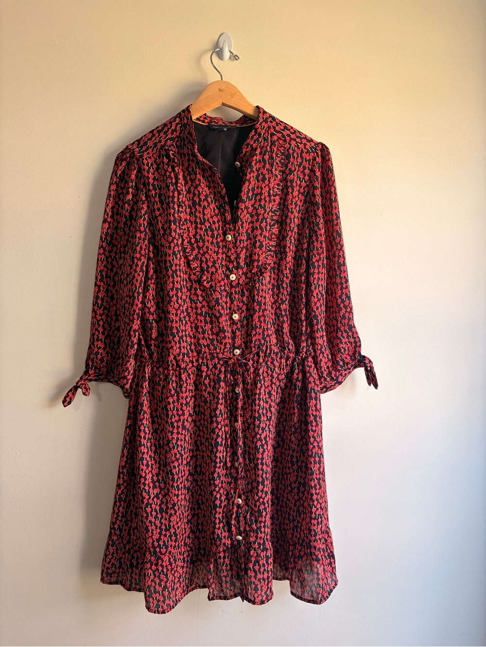 Mushrooms Red and Black Patterned Button-Front Women's Dress